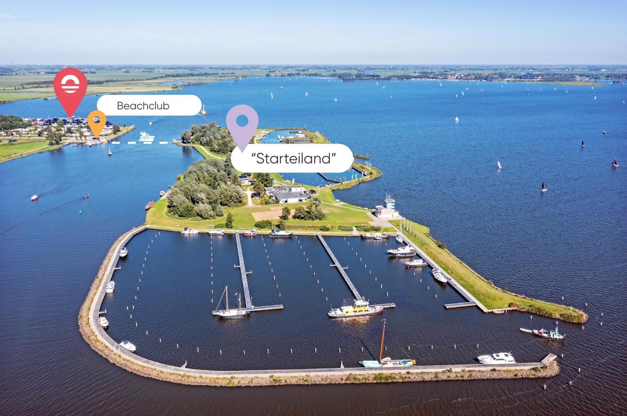 Welcome In - Houseboat 'Elysium' Met Eigen Aanlegsteiger Sneek - Offingawier Exterior photo